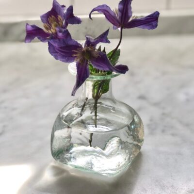 la-soufflerie-bagno-carre-sans-anse-transparent-vase-bottle-carafe-hand-blown-recycled-glass