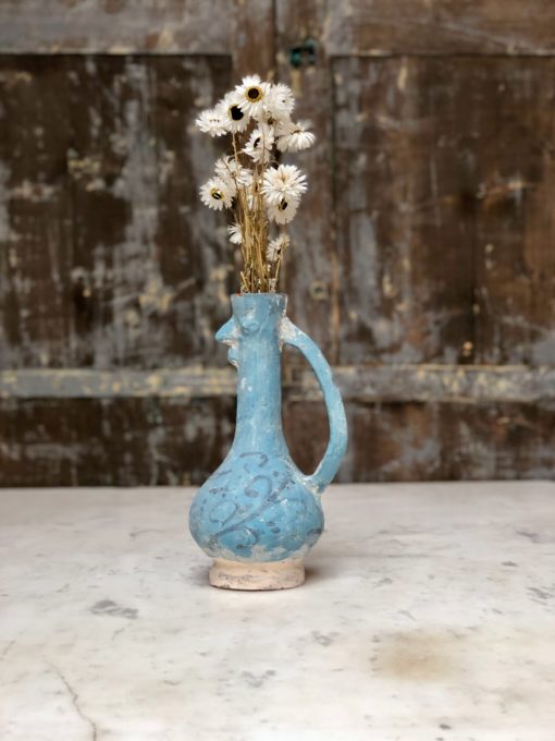la-poule-terracotta-vase-painted-blue-shaped-like-chicken