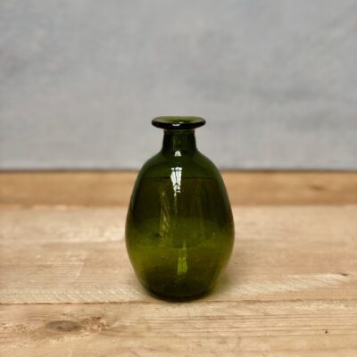 la-soufflerie-amour-sans-anse-without-handle-vase-bud-vase-olive-hand-blown-recycled-glass