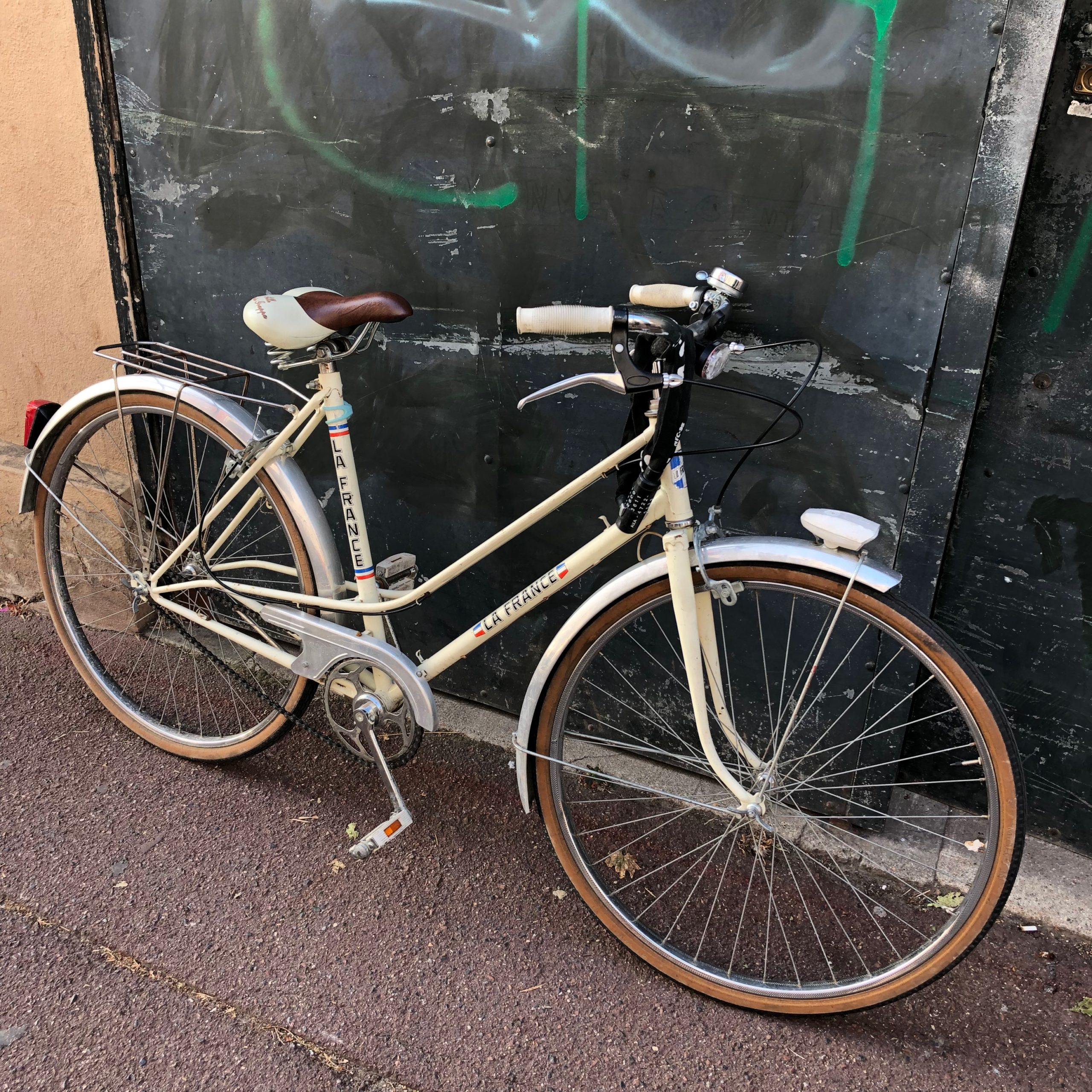 la-soufflerie-delivery-bike