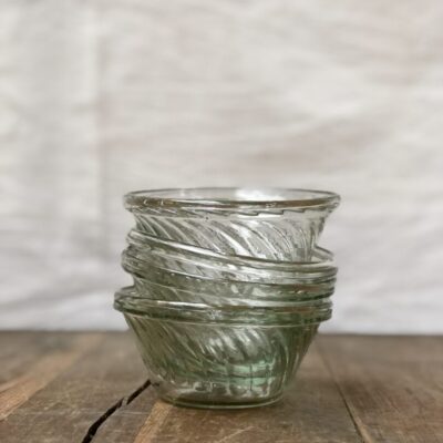 la-soufflerie-venezia-cicchetti-small-appetizer-bowl-beveled-design-transparent-hand-blown-recycled-glass-handmade