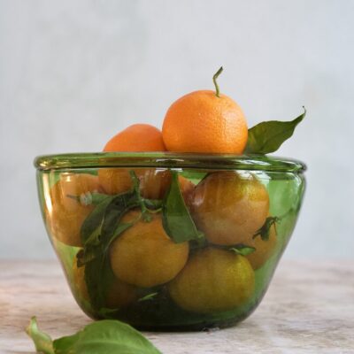 la-soufflerie-niçoise-olive-serveware-hand-blown-recycled-glass