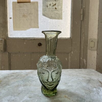 la-soufflerie-vase-tete-light-brown-glass-head-shaped-vase-hand-blown-recycled-glass
