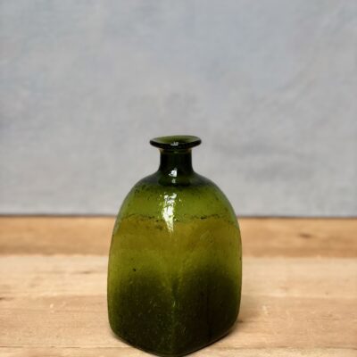 2019-la-soufflerie-bouteille-carre-petit-olive-carafe-decanter-bottle-hand-blown-recycled-glass