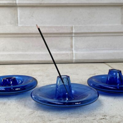 la-soufflerie-incense-holder-light-blue-with-incense