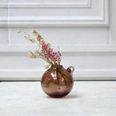 la-soufflerie-vase-boule-framboise-vase-bud-vase-hand-blown-recycled-glass